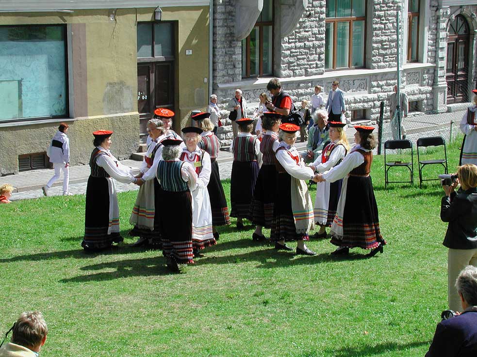 Estonian Dancers
